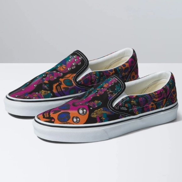 Vans Trippy Drip Classic Slip Ons - Picture 1 of 9